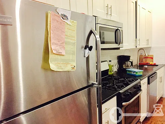 Rented by Brooklyn Key | media 18