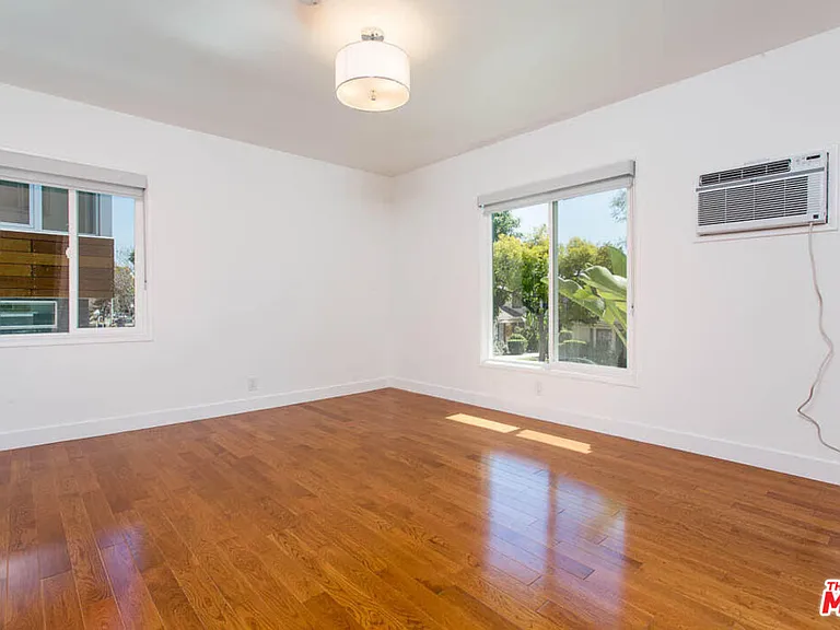 1204 N Crescent Heights Blvd #1 — Photo 19
