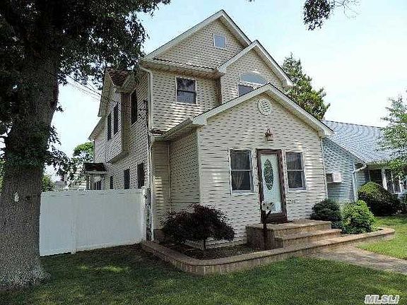 2nd image of 1731 Gianelli Ave