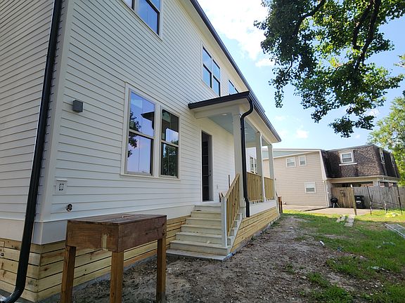 3rd image of 3540 Evangeline Dr #3540