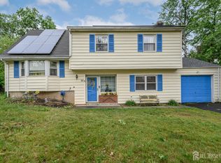 95 Balch Ave, Piscataway, NJ 08854
