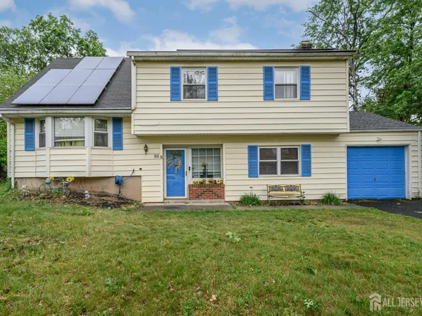 95 Balch Ave, Piscataway, NJ 08854