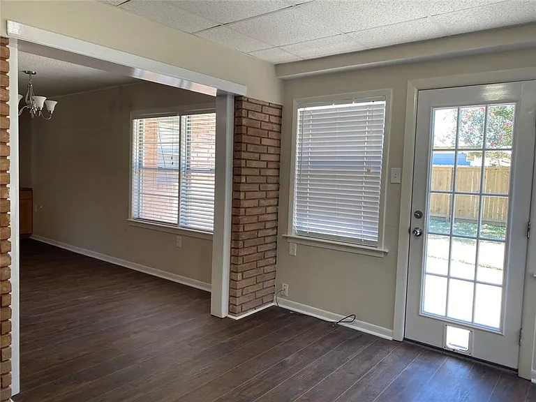121 Tuna St — Photo 14