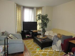 18-20 Story St, South Boston, MA 02127