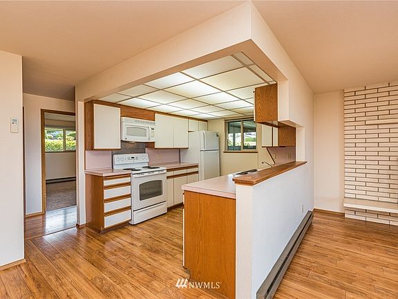 3rd image of 1301 S Third 6d Ave #6D