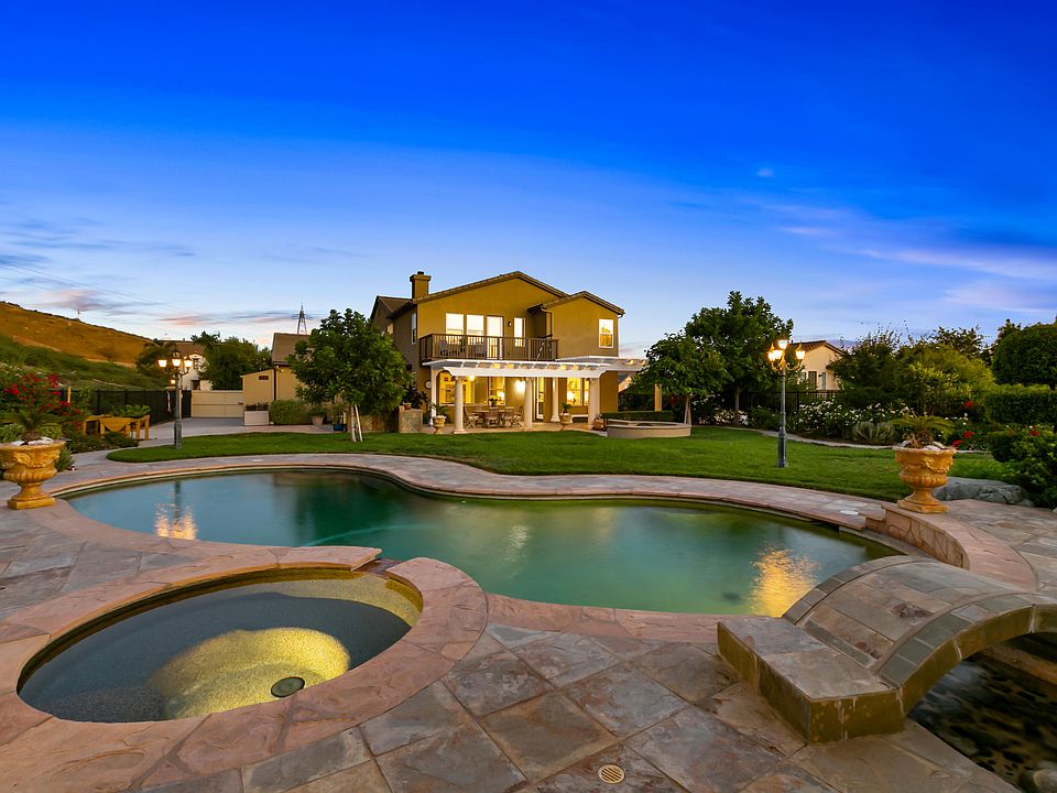1st image of 10801 Oak Mountain Pl