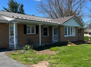 803 Glenwood Dr, Ephrata, PA 17522