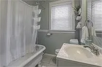 3716 & 3718 Warwick Blvd — Photo 12