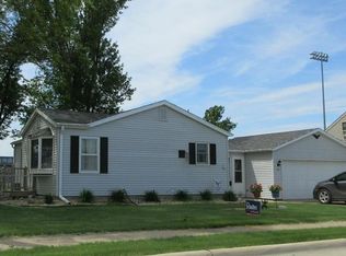 1738 1st Ave S, Estherville, IA 51334