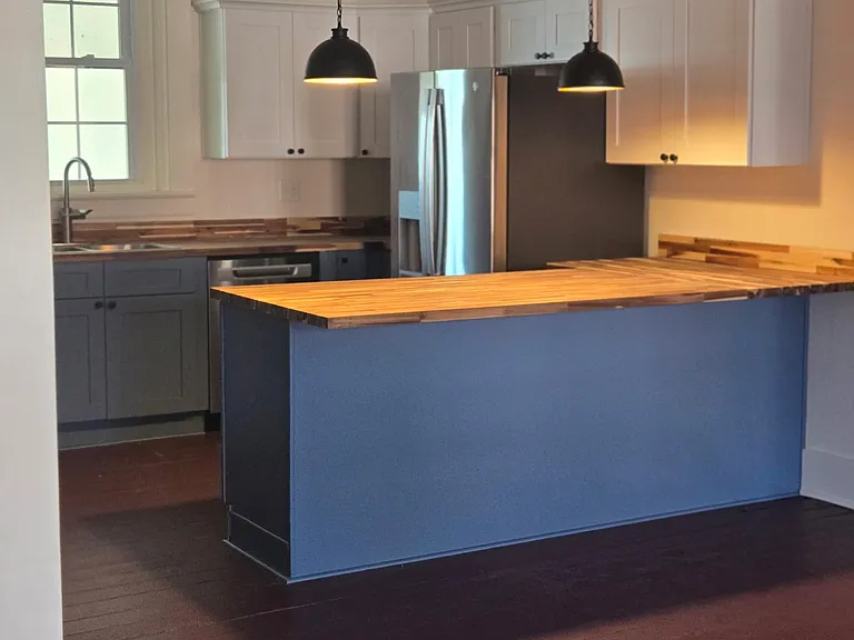 309 W Clay St #2 — Photo 5