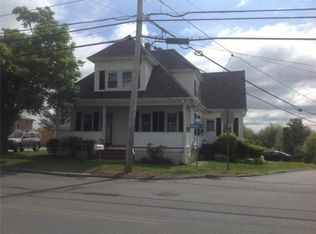 184 Middle Rd, Acushnet, MA 02743