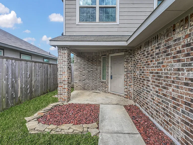 1714 Campos Ct — Photo 2