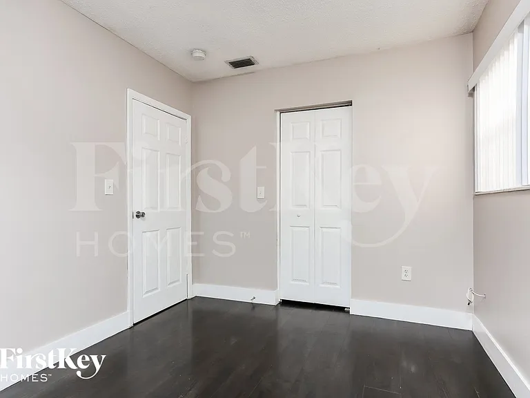 7720 Juniper St — Photo 12