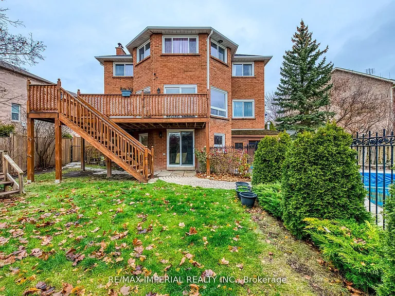 2800 Huntingdon Trl S — Photo 27