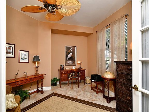 4th image of 3461 Sunset Key Cir #101