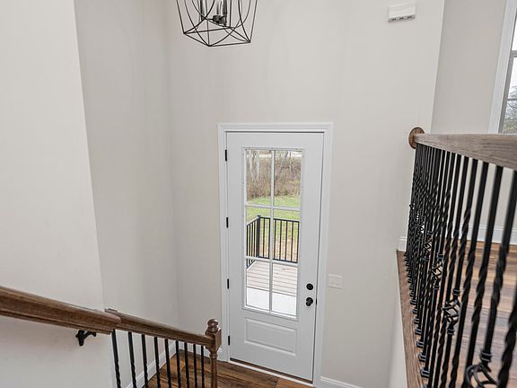 4th image of 1800 Adkinson Dr