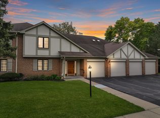 970 Ivy Ln APT B, Deerfield, IL 60015