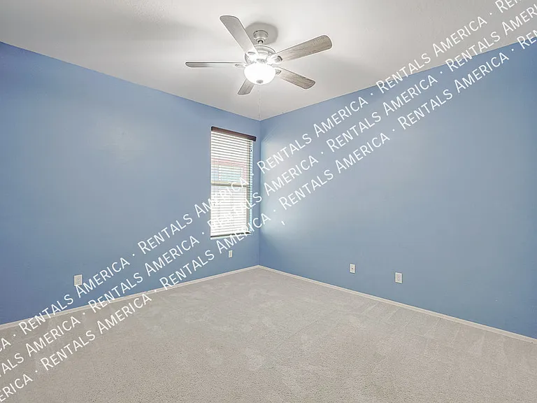 15611 W Westview Dr — Photo 16