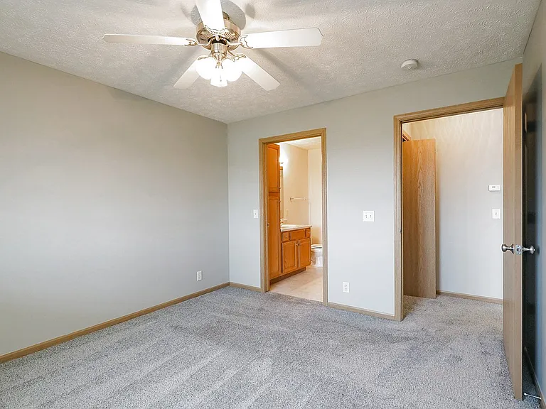 Lexington Ridge Apartments — Photo 42