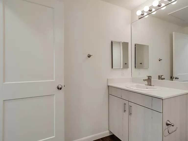 Top Floor "Short Line" floorplan unit 301
