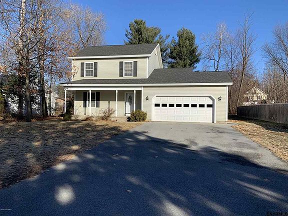 2nd image of 3 Bayberry Dr