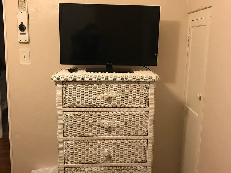 720 Salem Ct — Photo 19