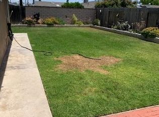 3220 Nebraska Pl, Costa Mesa, CA 92626