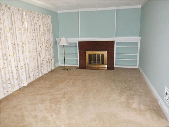 4th image of 1023 Blendon Pl