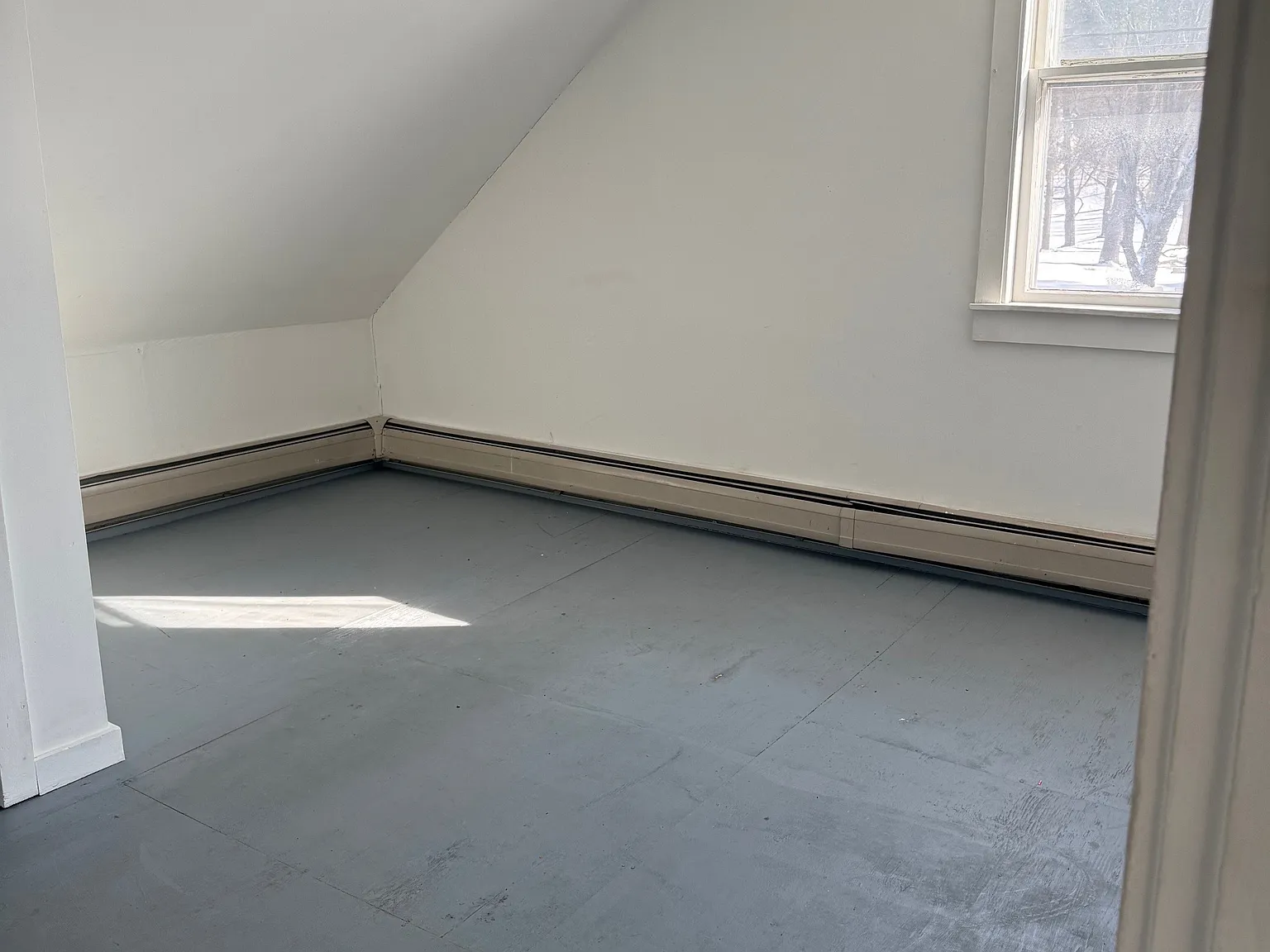 2 bed, $1,200 — Photo 3