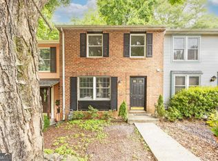 257 Roswell Commons Cir, Roswell, GA 30076