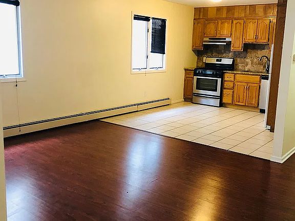 2nd image of 416 Broad St APT 3