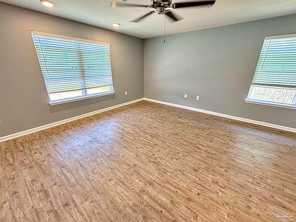 3rd image of 5878 Old Plantation Ct