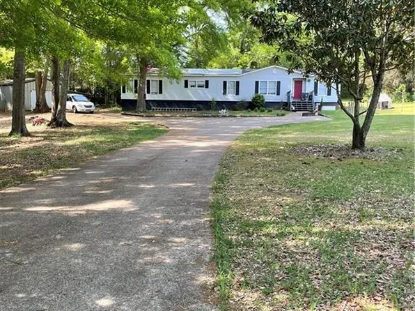 1021 Garden Ave, Buckhead, GA 30625