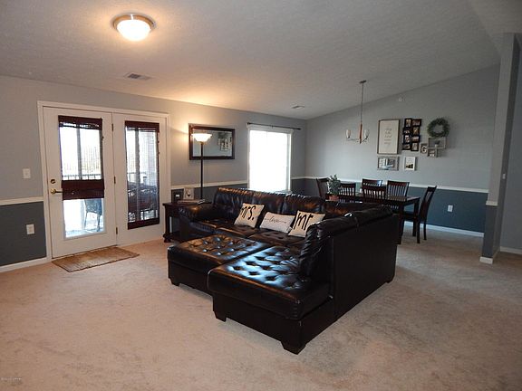 2nd image of 2604 Aristocrat Pl Unit 304