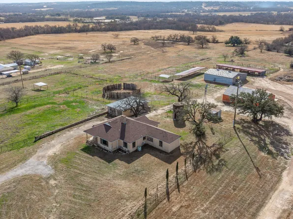 1147 County Road 163, Stephenville, TX 76401