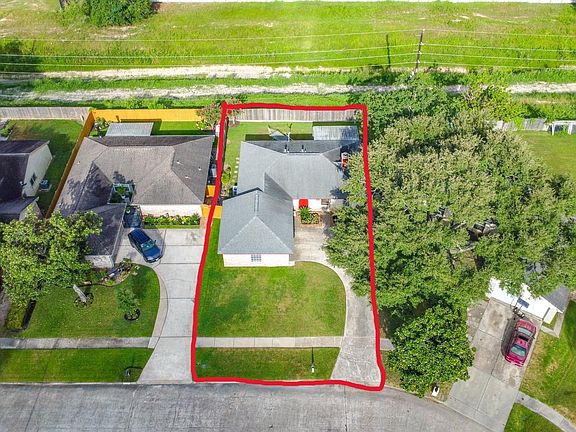 3rd image of 11431 Bonaparte Dr