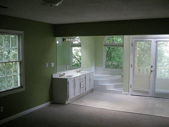 Tranquil Master Bathroom