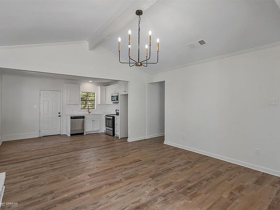 3rd image of 4261 Hermosa Dr
