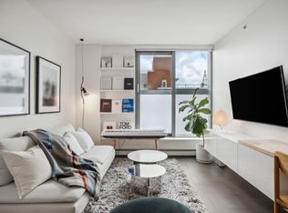 66 Cordova St W #809, Vancouver, BC V6B 0L2