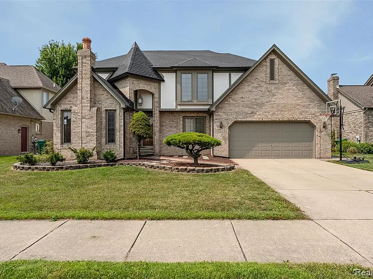 47105 Liberty Bell Rd E — Photo 4