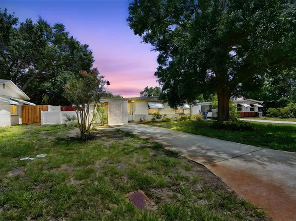 516 Northmoor Ave N, Saint Petersburg, FL 33702
