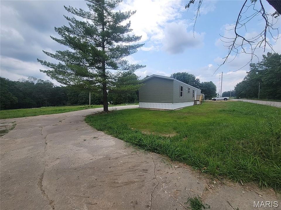 1st image of 755 S Chantilly Rd