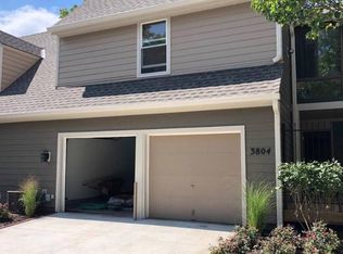 3804 Pennsylvania Ave, Kansas City, MO 64111