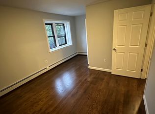 121 Sunnyside Ave, Woonsocket, RI 02895