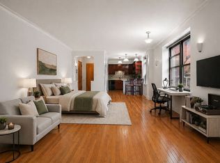 290 6th Ave #4E, New York, NY 10014