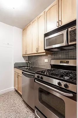 3rd image of 201 E 87th St APT 11N