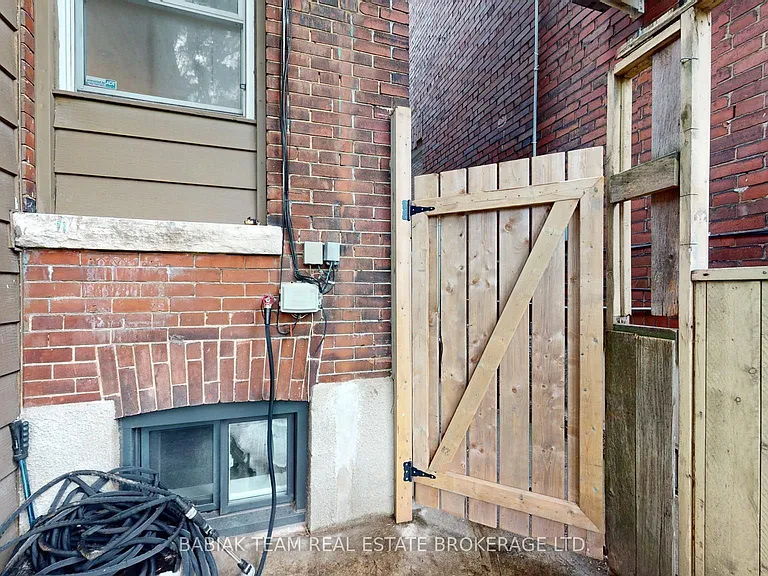 57 Parkway Ave — Photo 40
