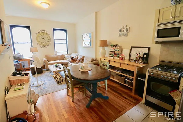 Rented by Spire Group | media 3