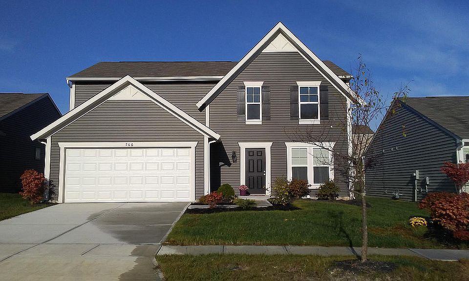 1st image of 766 Emerald Dr