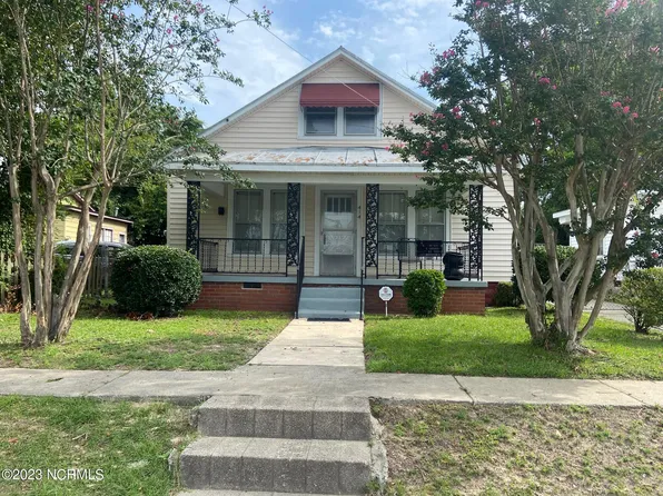 414 W 6th St, Washington, NC 27889